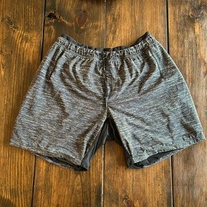 Men’s lululemon athletica Yoga Shorts
